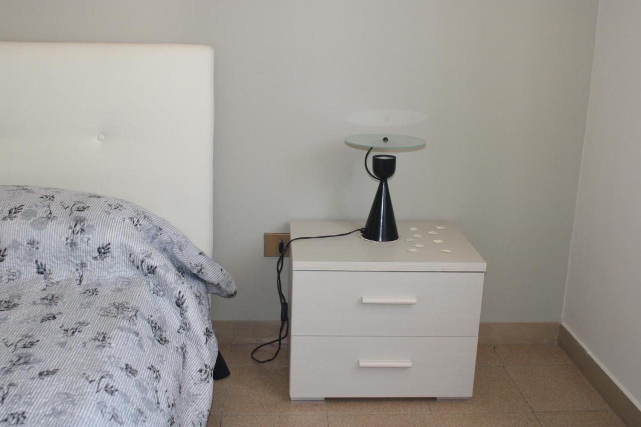 Villa Sicilia Apartment คาตาเนีย ภายนอก รูปภาพ