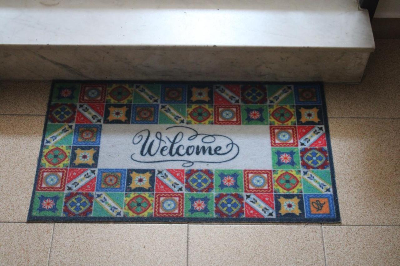 Villa Sicilia Apartment คาตาเนีย ภายนอก รูปภาพ